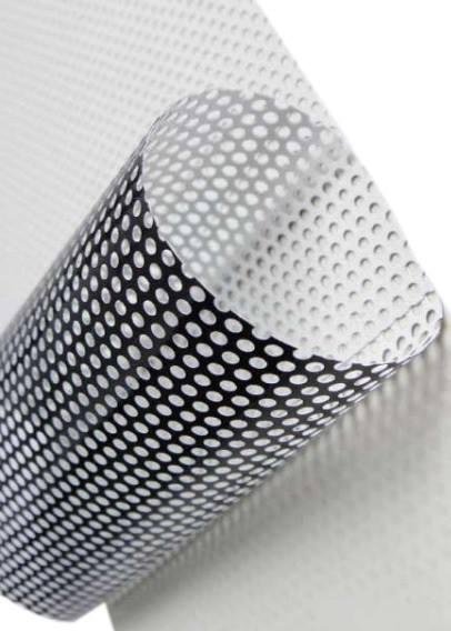 Adhesivo perforado 1.37